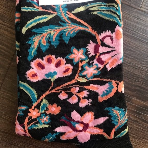 LOFT Floral Crew Socks - Picture 3 of 4